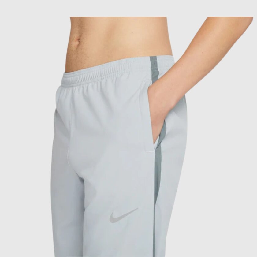 Nike Men's Woven Running Trousers - Image 4