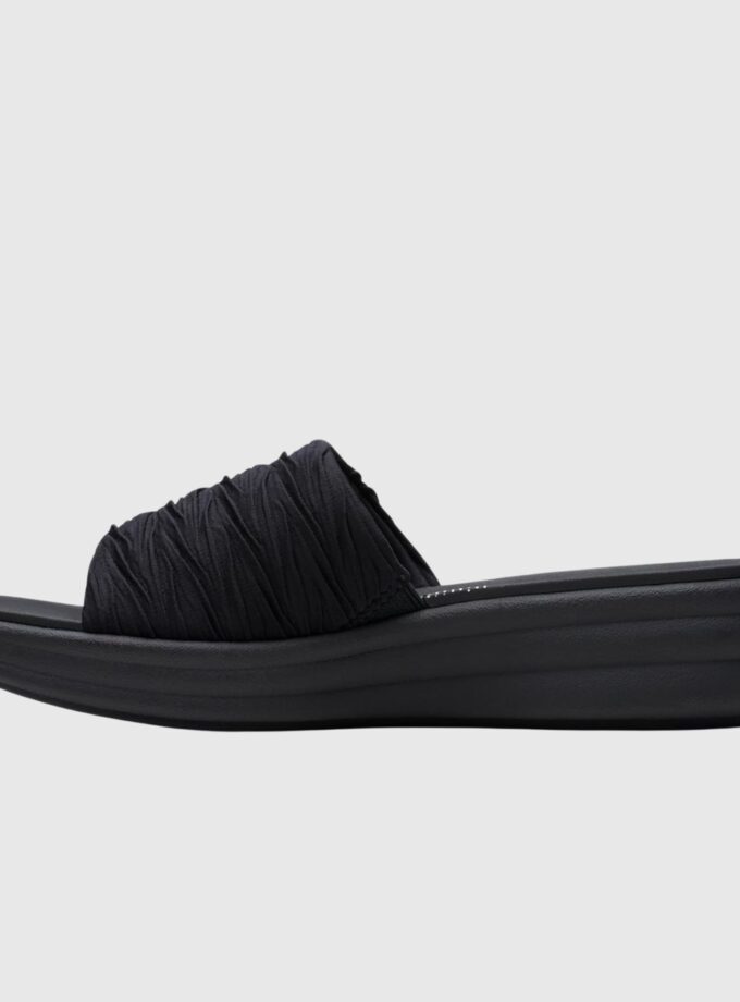 Clarks Women's Drift Petal Slide Sandal